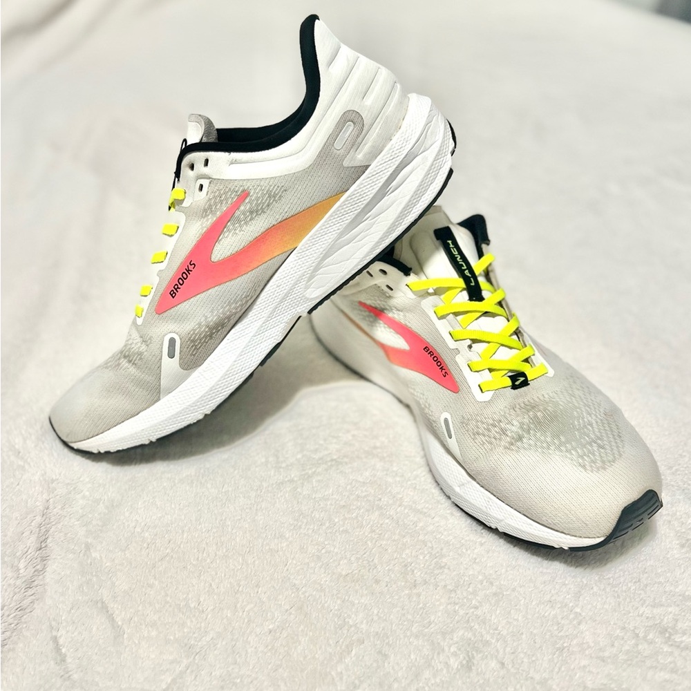 Brooks Men’s Launch 9 Neutral Running Shoe